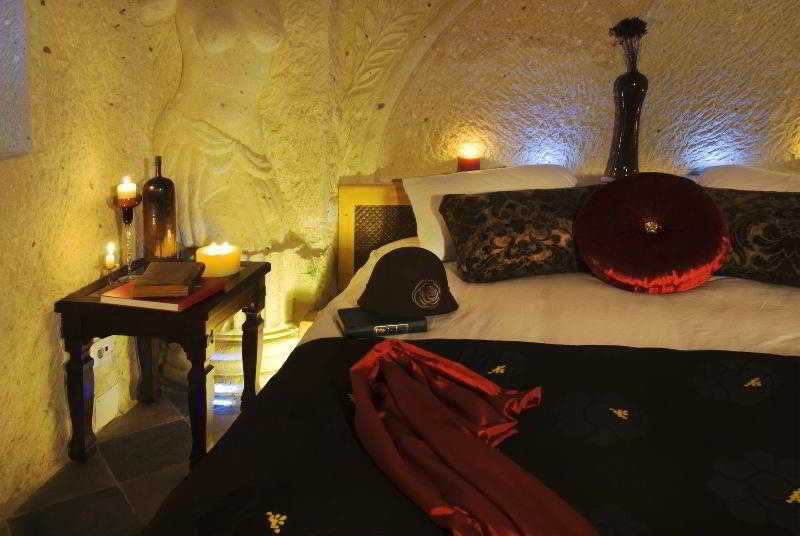 Cappadocia Perimasali Cave Hotel อูร์กุบ ภายนอก รูปภาพ