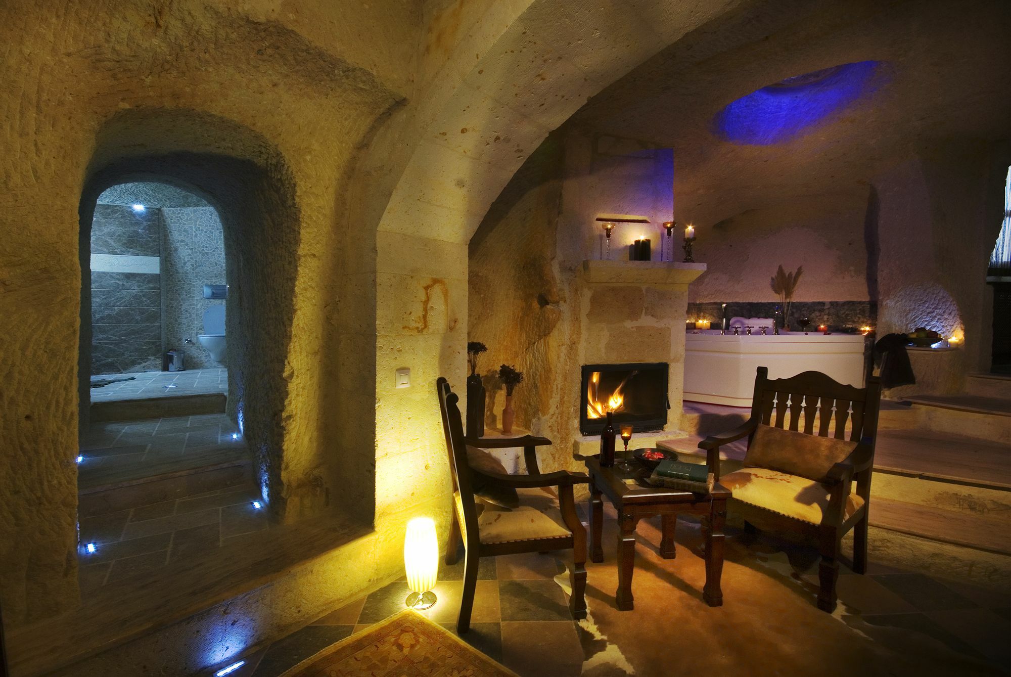 Cappadocia Perimasali Cave Hotel อูร์กุบ ภายนอก รูปภาพ