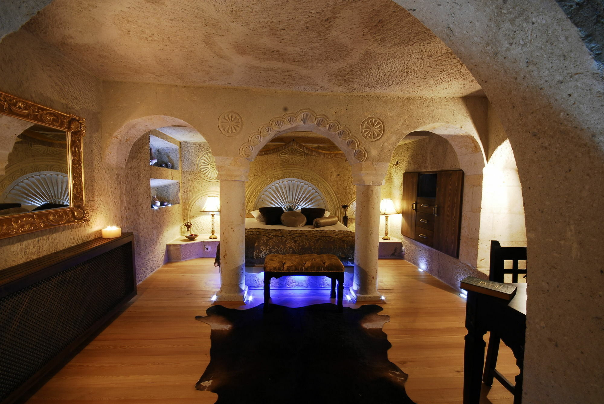 Cappadocia Perimasali Cave Hotel อูร์กุบ ภายนอก รูปภาพ