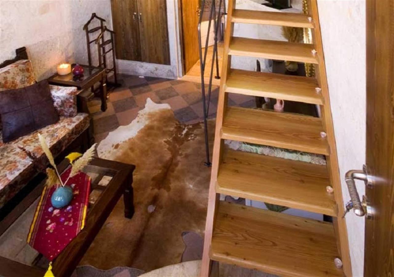 Cappadocia Perimasali Cave Hotel อูร์กุบ ภายนอก รูปภาพ